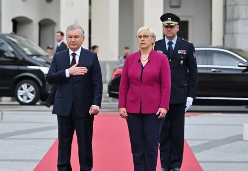 Predsednika Uzbekistana v Sloveniji sprejela predsednica Nataša Pirc Musar