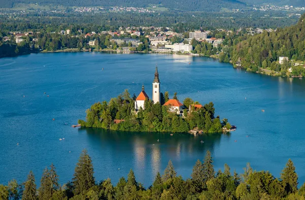 Iz katere države v Slovenijo pride največ turistov